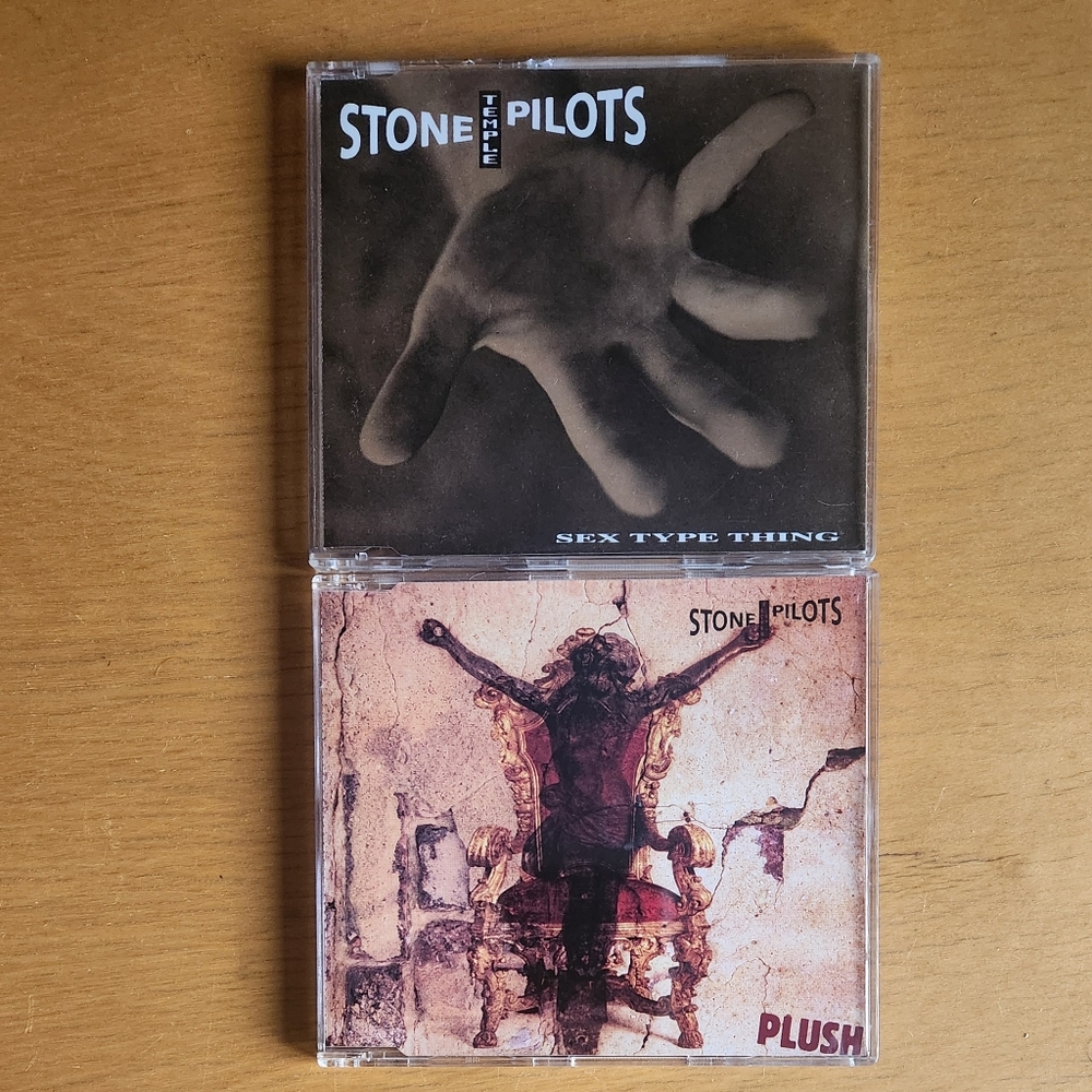 Stone Temple Pilots 1990s CD Singles (Lot of 2) 